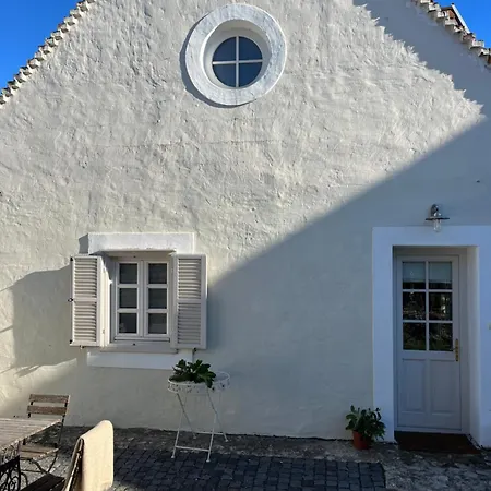 Ko, Es Kavics Vendeghazak Apartmán