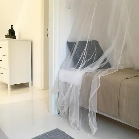 Ko, Es Kavics Vendeghazak Appartement